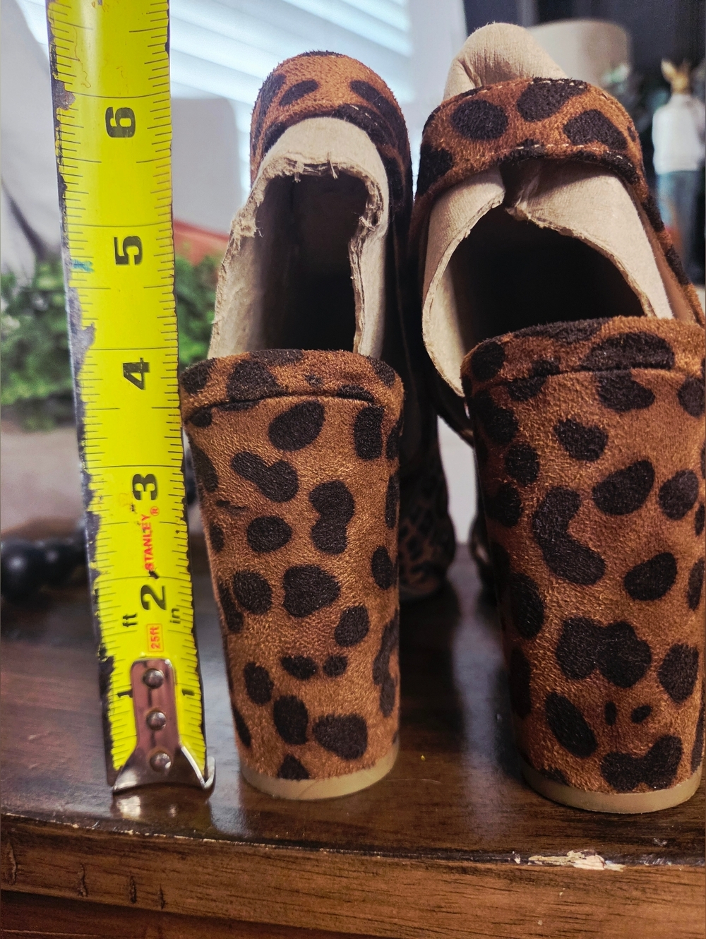 TRARY Leopard Chunky Heel Sandals - Picture 6 of 7